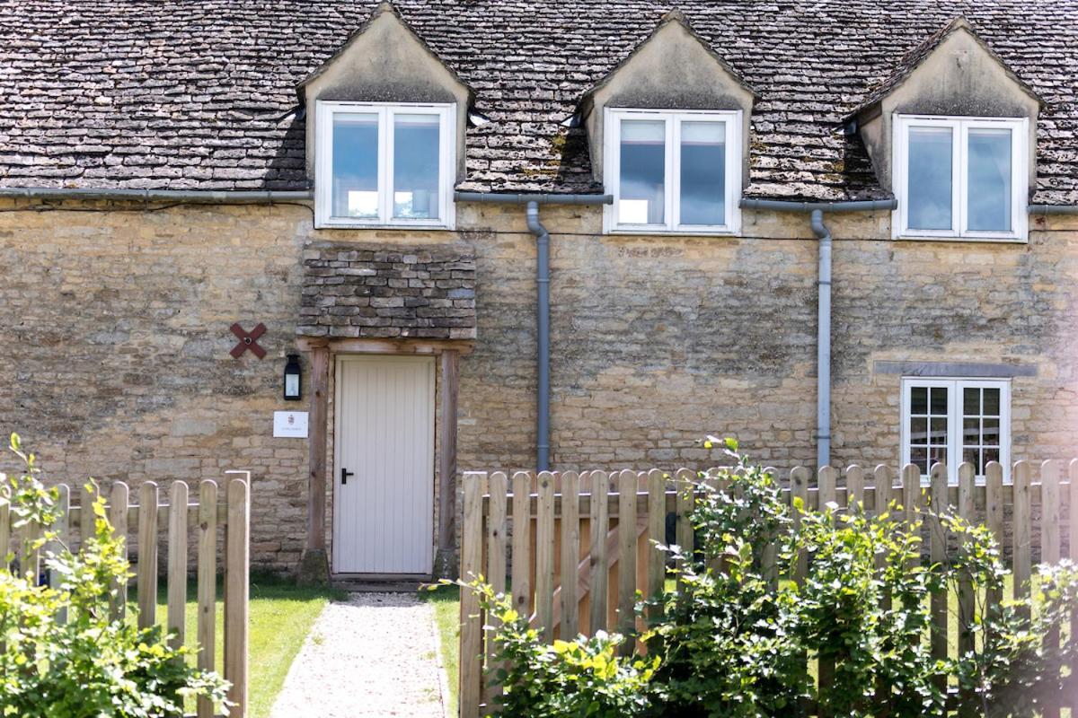 Willa Crucis Park Estate Cirencester Zewnętrze zdjęcie